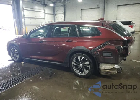 2018 Buick Regal Tourx Essence из США, поврежденный, VIN W04GV8SX8J1119753
